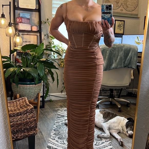 HOUSE OF CB 'Lilian' Mocha Corset Maxi Dress NWOT - Picture 12 of 14